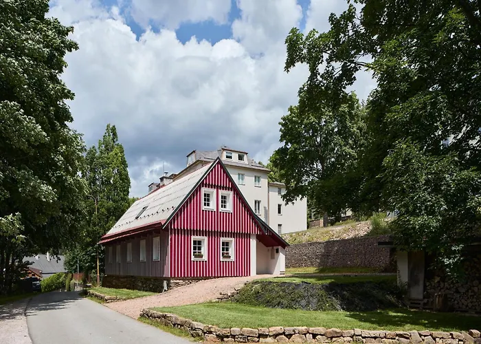 Villa In Near Slopes